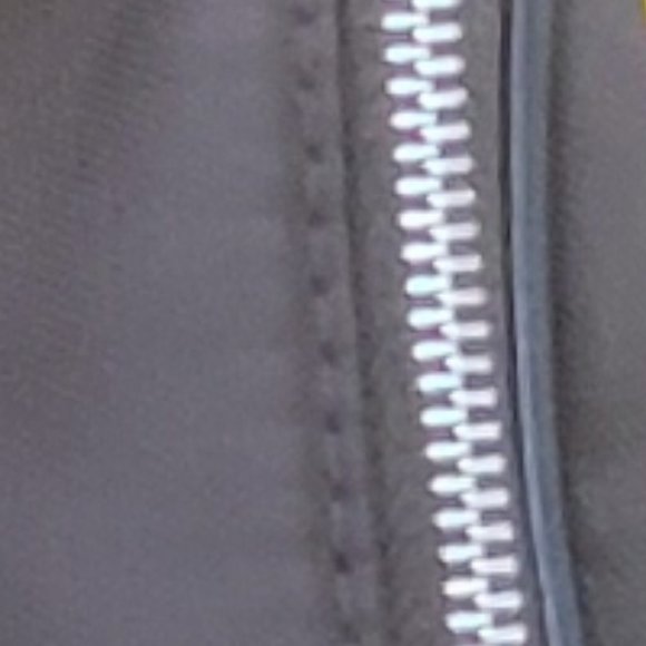 Versace Parfums Bag - Picture 13 of 15